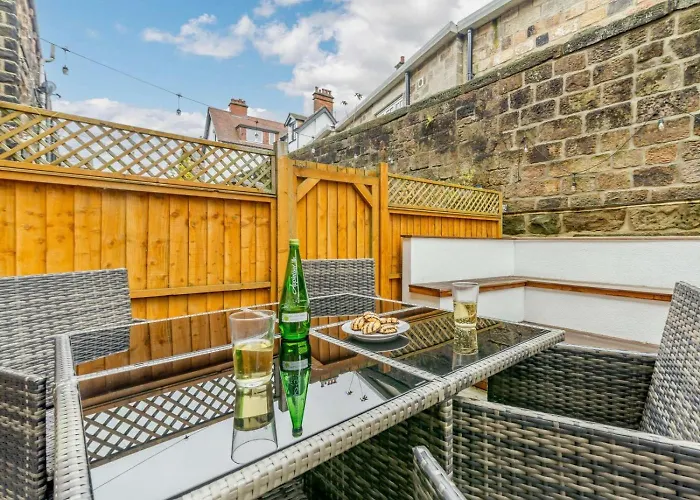 3 Bed In Oc-90032 Hébergement de vacances Harrogate