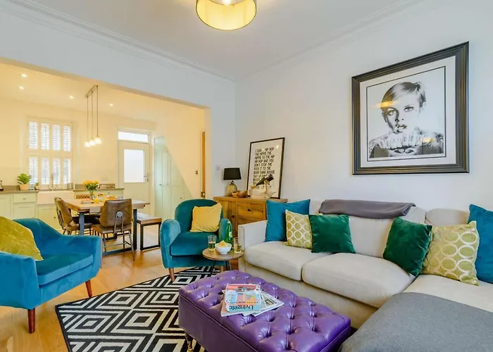 3 Bed In Oc-90032 Semesterbostad *